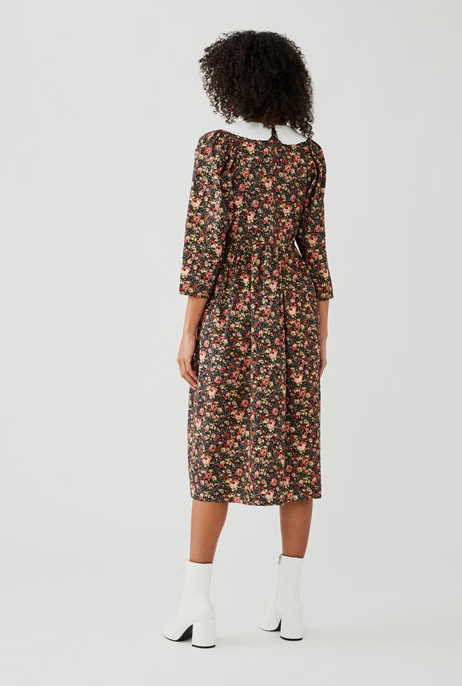 Knee Cotton Dress With 3/4 Sleeves In Multi Print With Peter Pan Collar ...