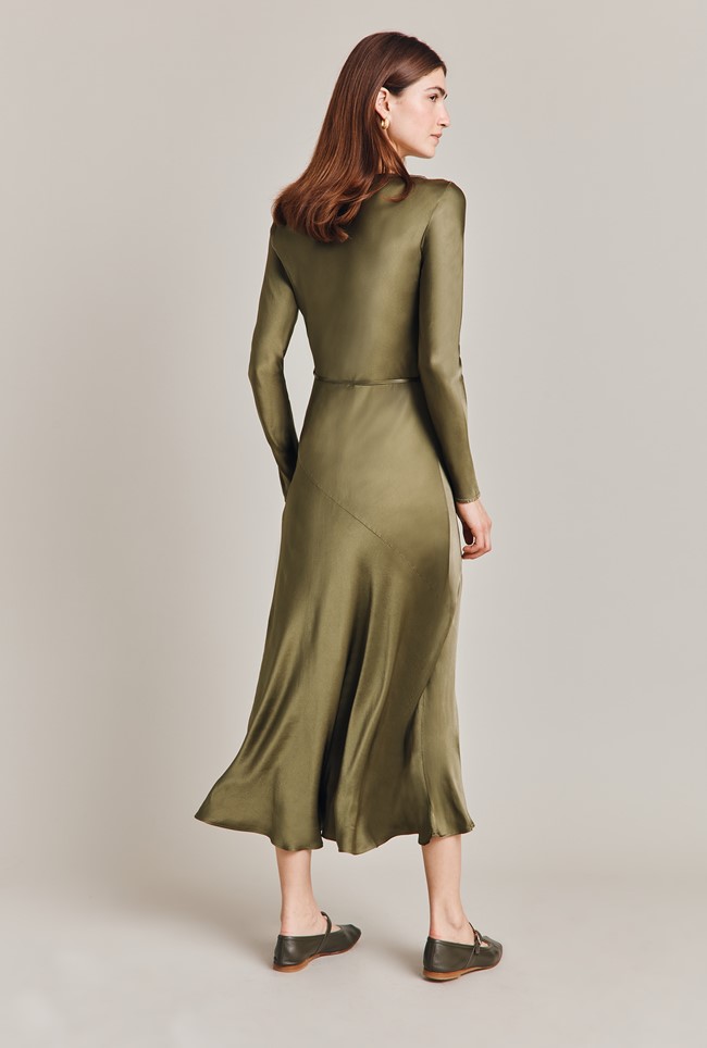 Victoria Sage Midi Dress
