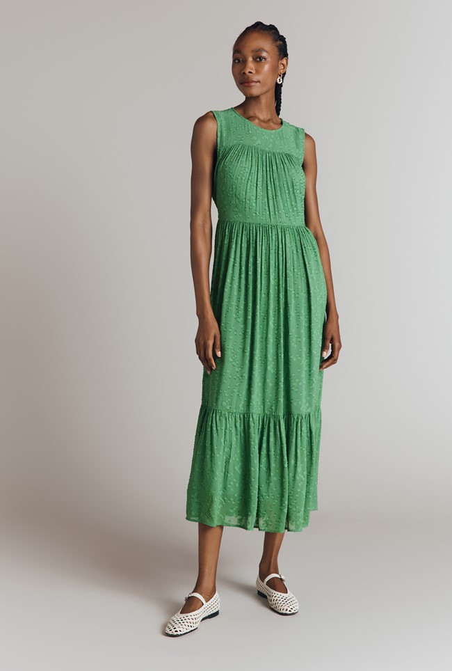 Sandy Georgette Jacquard Sleeveless Midi Dress