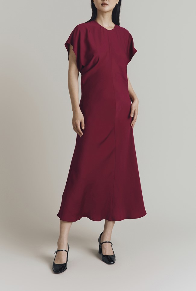 Dara Crepe Short Sleeve Midi Dress  