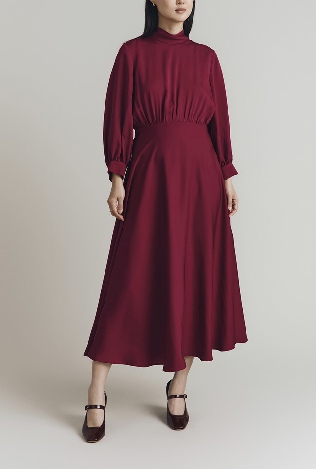 Balia Crepe Long Sleeve Midi Dress