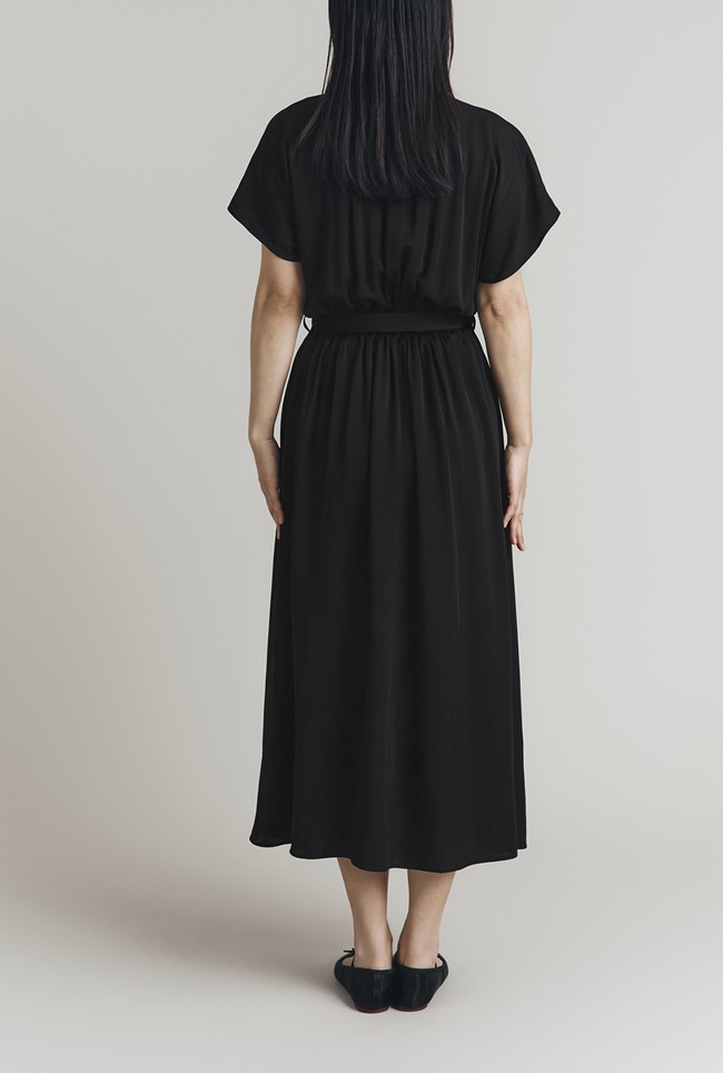 Aria Viscose Belted Midi Dress