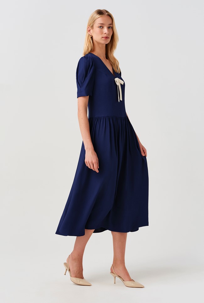 Peony Crepe Midi Dress 
