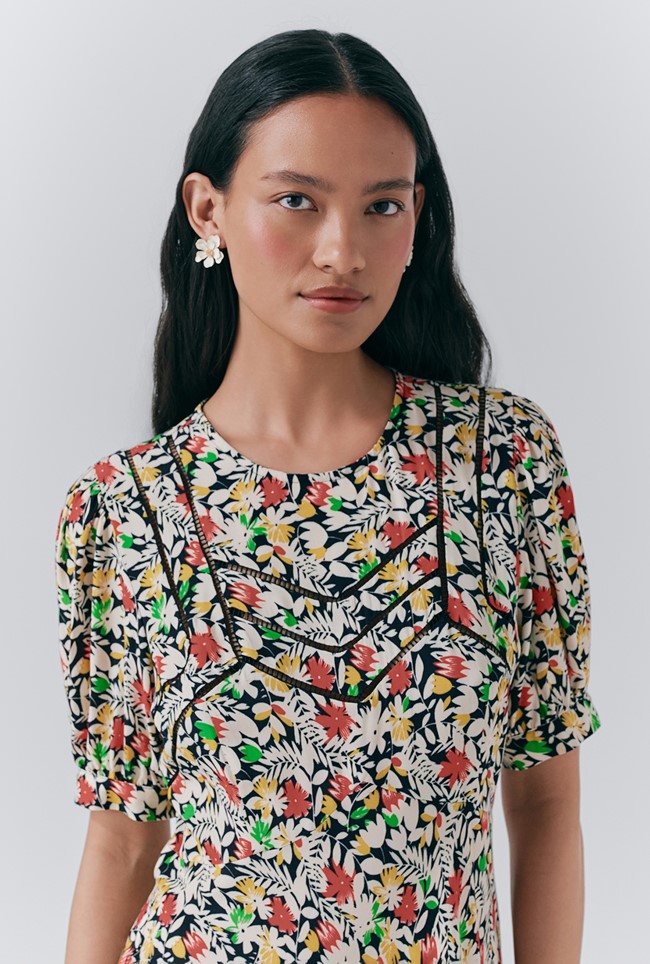 Dotty Crepe Floral Short Tea Dress