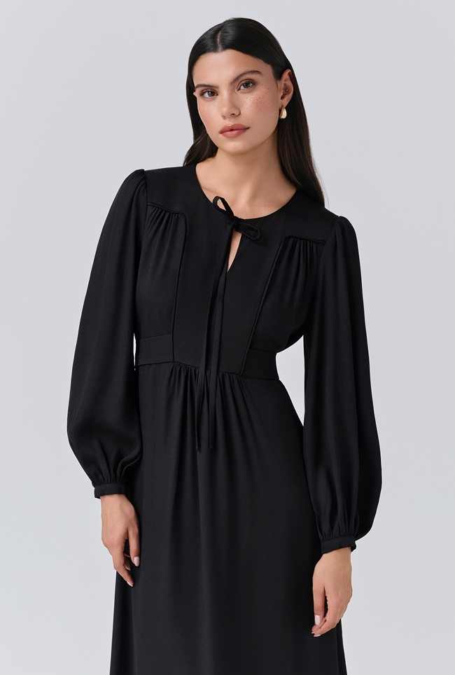 Layla Crepe Tie Neck Midi Dress