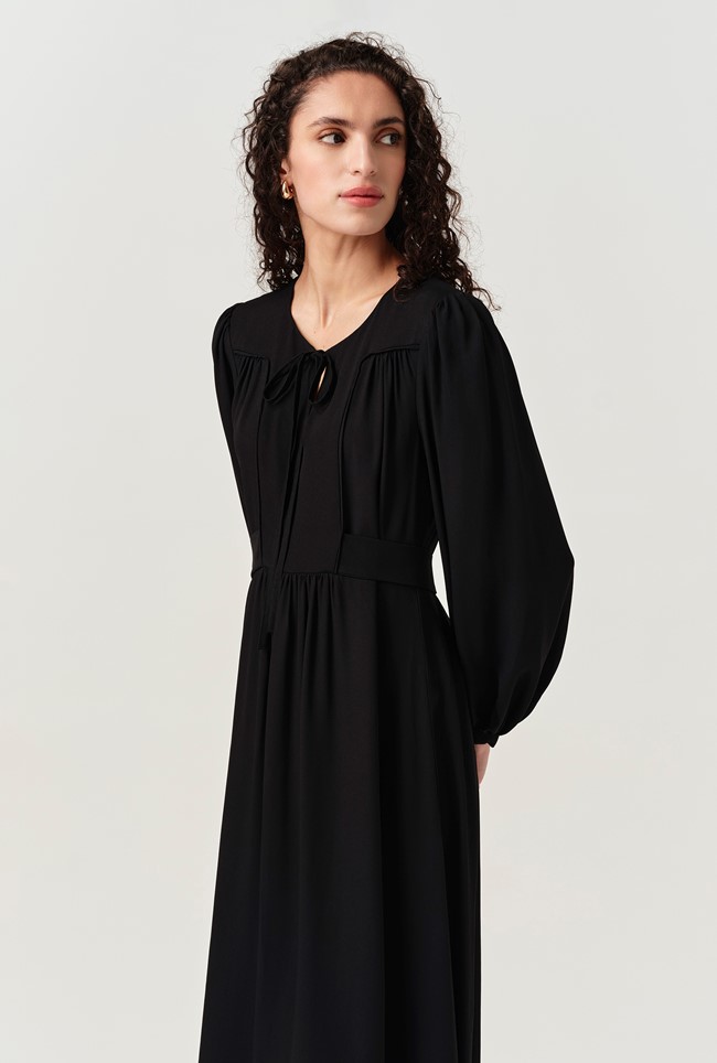 Layla Crepe Tie Neck Midi Dress