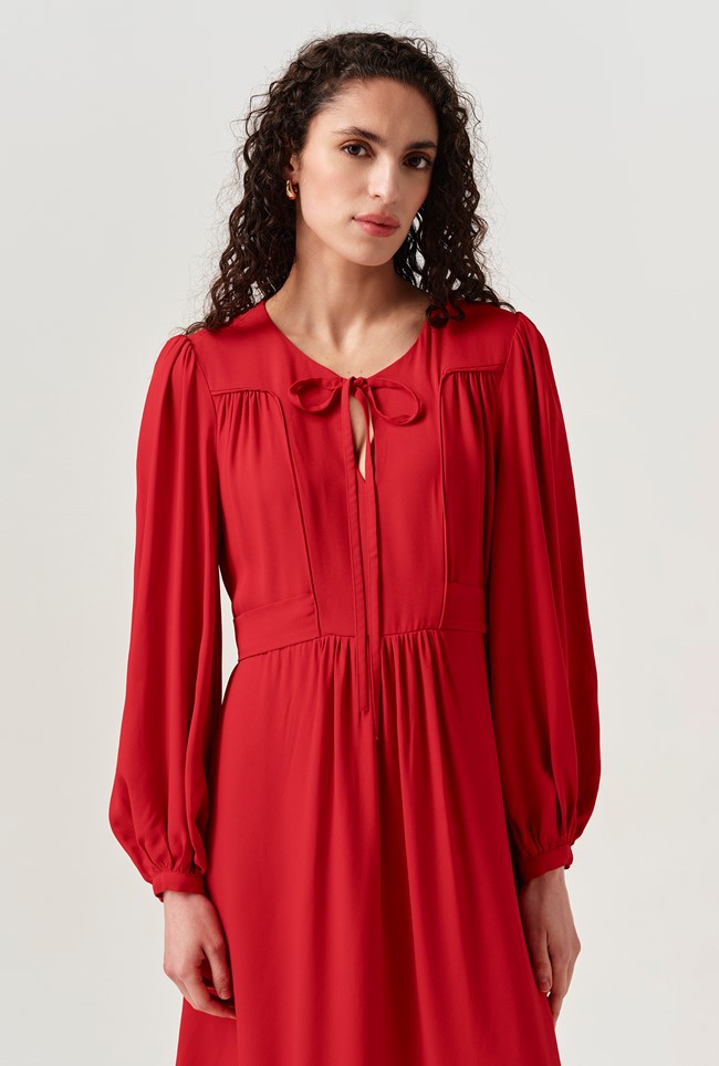 Layla Crepe Tie Neck Midi Dress