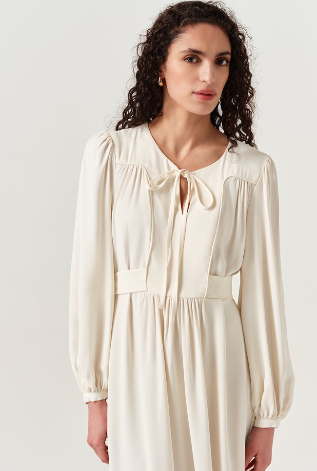 Layla Crepe Tie Neck Midi Dress