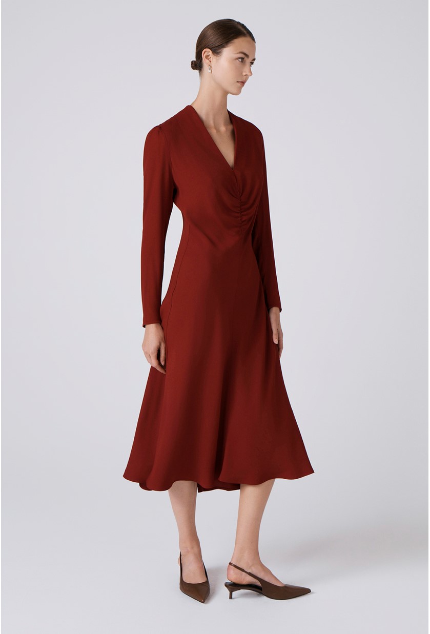 lauriell burgundy wrap front crepe midi dress Salma Midi Crepe Dress In Burgundi – Rhea Costa main image 0