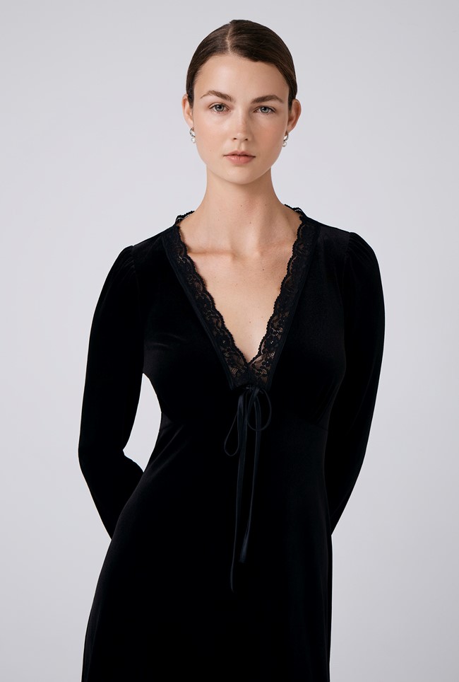 Amelia Velvet V Neck Midi Dress