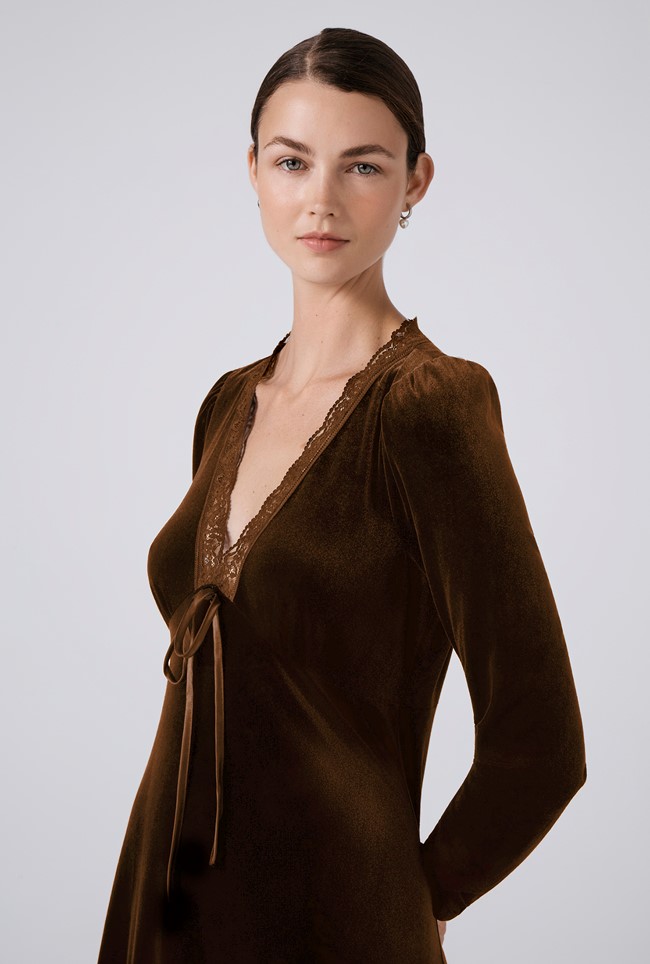 Amelia Velvet V Neck Midi Dress