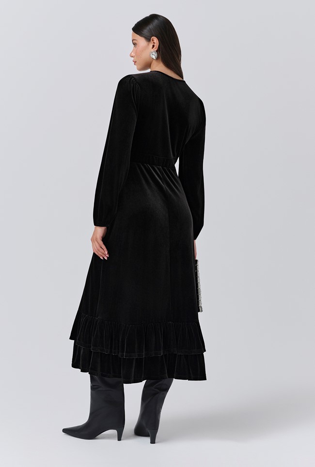 Elenanor Velvet Midi Dress