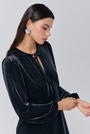 Elenanor Velvet Midi Dress