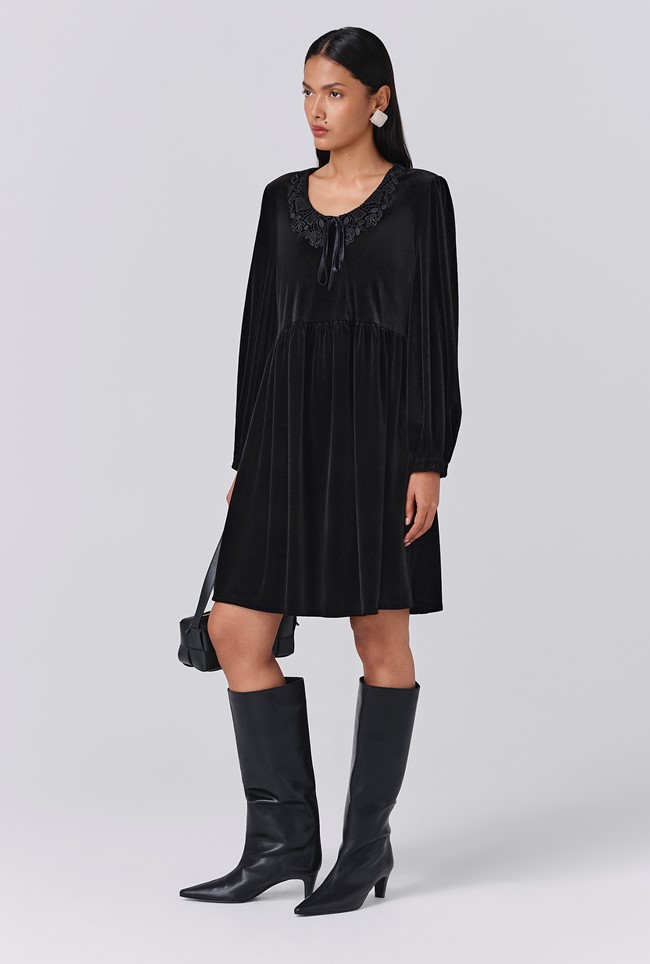 Harper Velvet Doll Neck Short Dress