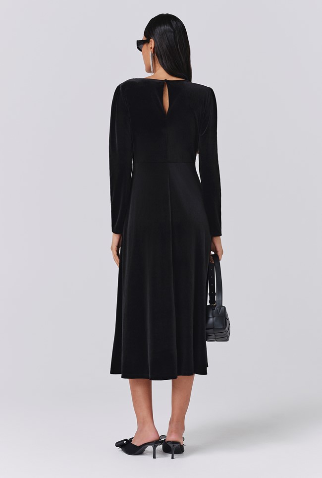 Adeline Velvet Round Neck Midi Dress