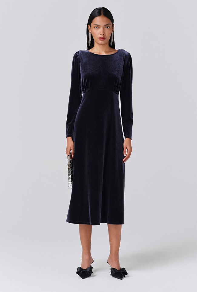 Adeline Velvet Round Neck Midi Dress