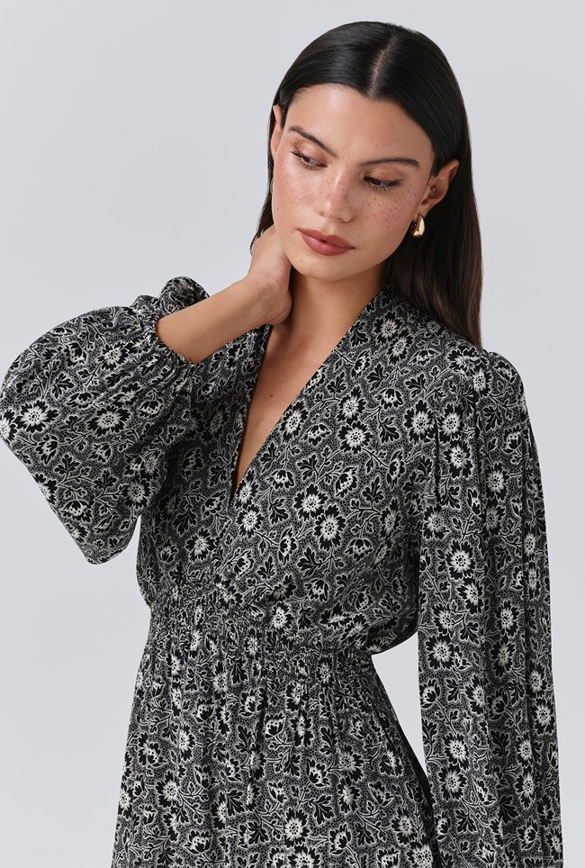 Petal Crepe V Neck Midi Waisted Dress