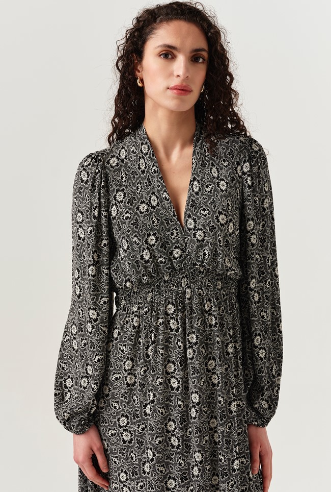 Petal Crepe V Neck Midi Waisted Dress