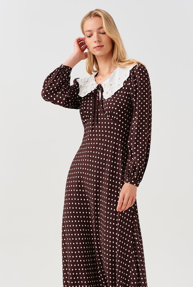 Claire Contrast Collar Spot Crepe Midi Dress