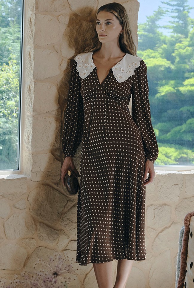 Claire Contrast Collar Spot Crepe Midi Dress