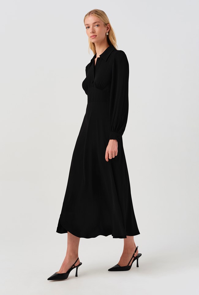 Wendy Crepe Collared Midi Dress