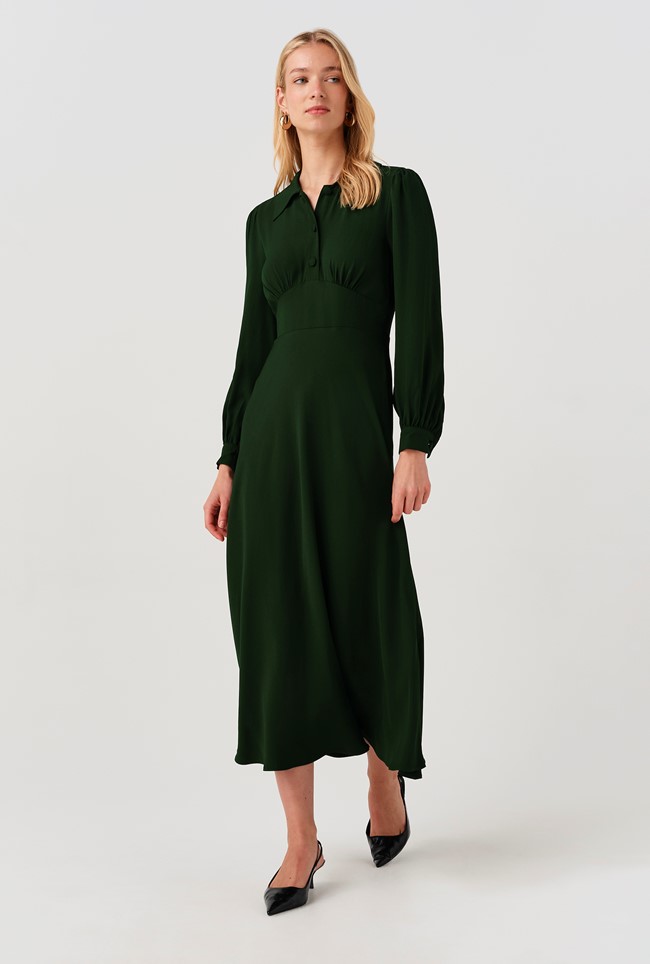 Wendy Crepe Collared Midi Dress
