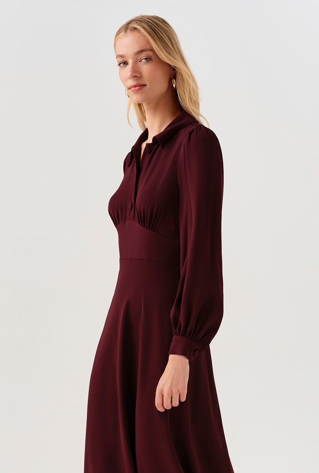 Wendy Crepe Collared Midi Dress