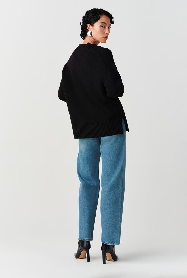 Jenny V-Neck Knitted Jumper