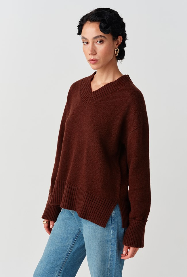 Jenny V-Neck Knitted Jumper
