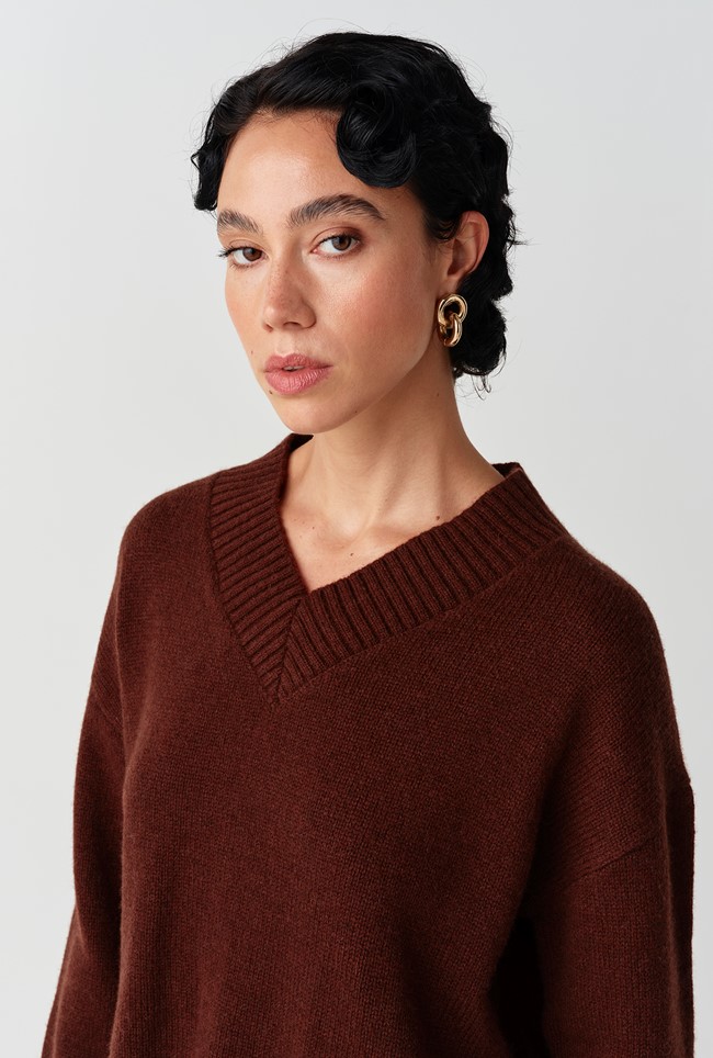 Jenny V-Neck Knitted Jumper