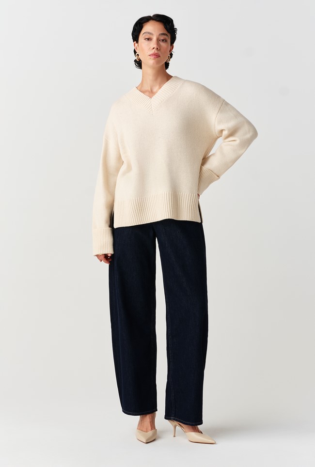 Jenny V-Neck Knitted Jumper