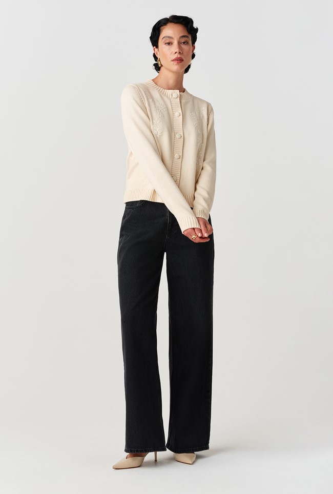 Sandra Embroidered Round Neck Knitted Cardigan
