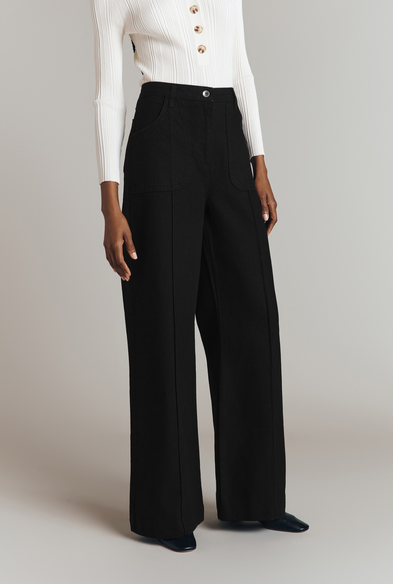 The Astral Wide Leg Jeans (Black)
