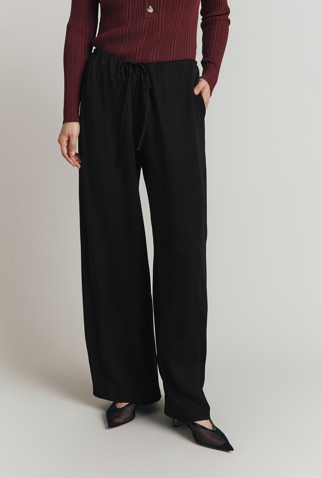 Aspen Crepe Straight Leg Trousers