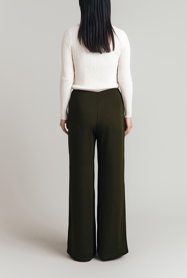 Aspen Crepe Straight Leg Trousers