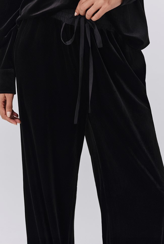 Serena Velvet Wide Leg Trousers