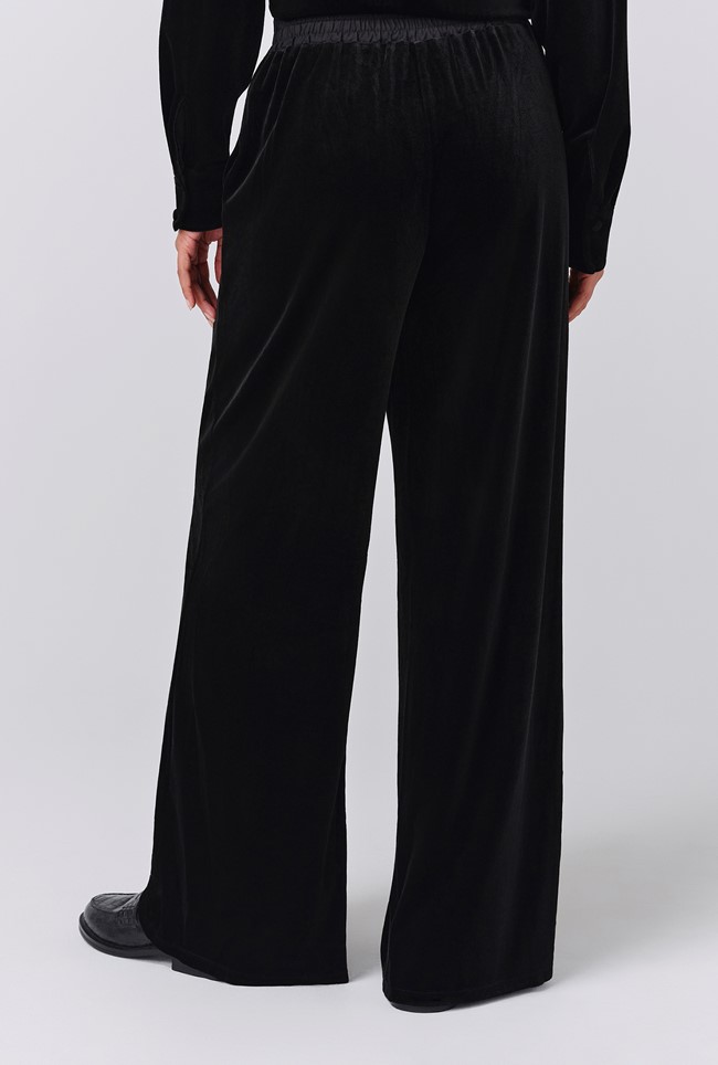 Serena Velvet Wide Leg Trousers