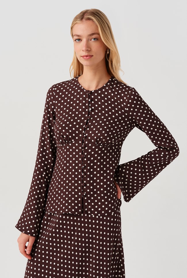 Ceaira Spot Button Bell Sleeve Blouse