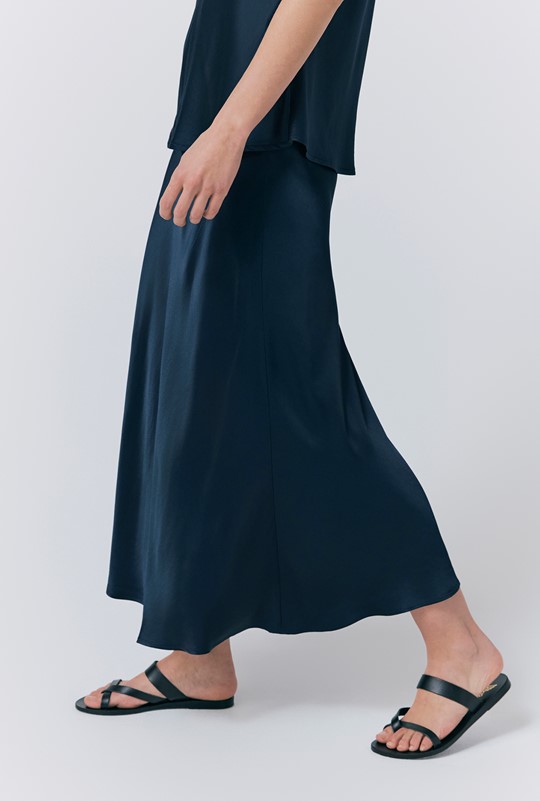 スカート A FERRETTI Long satin skirt Light Blue A01101619 Aeffe_2Farticle_imgs_2FAEF251U