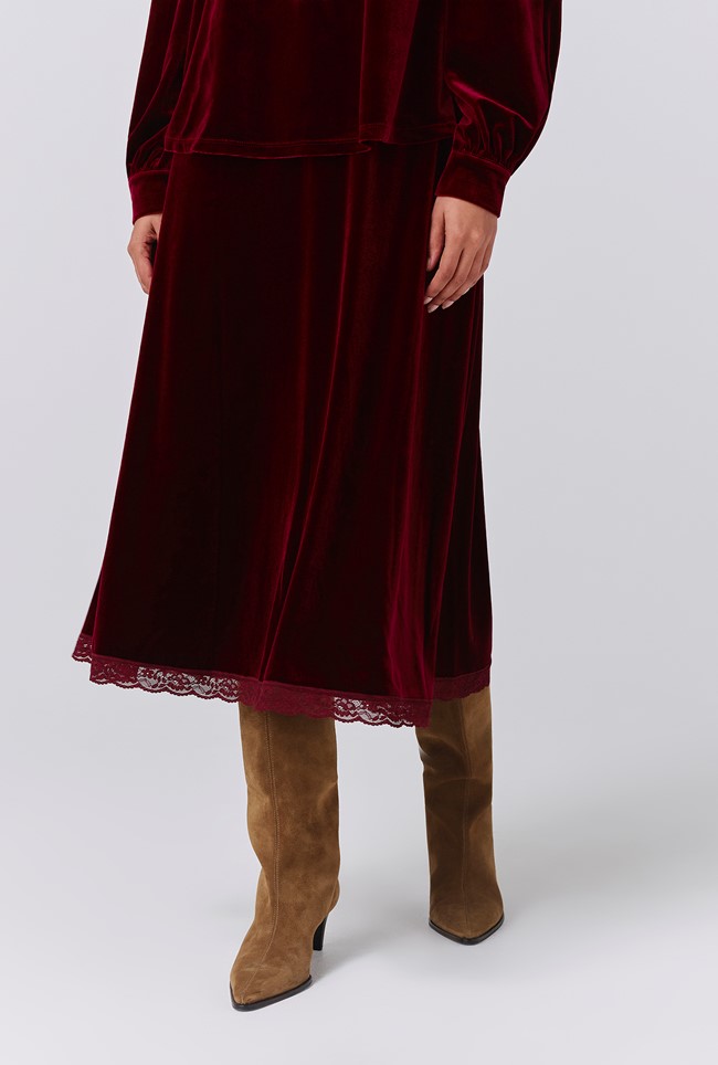 Lunette Velvet Midi Skirt
